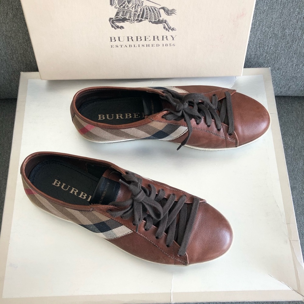 Burberry Sneakers